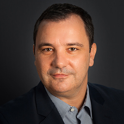 Porträtfoto von Jérôme Lavrut